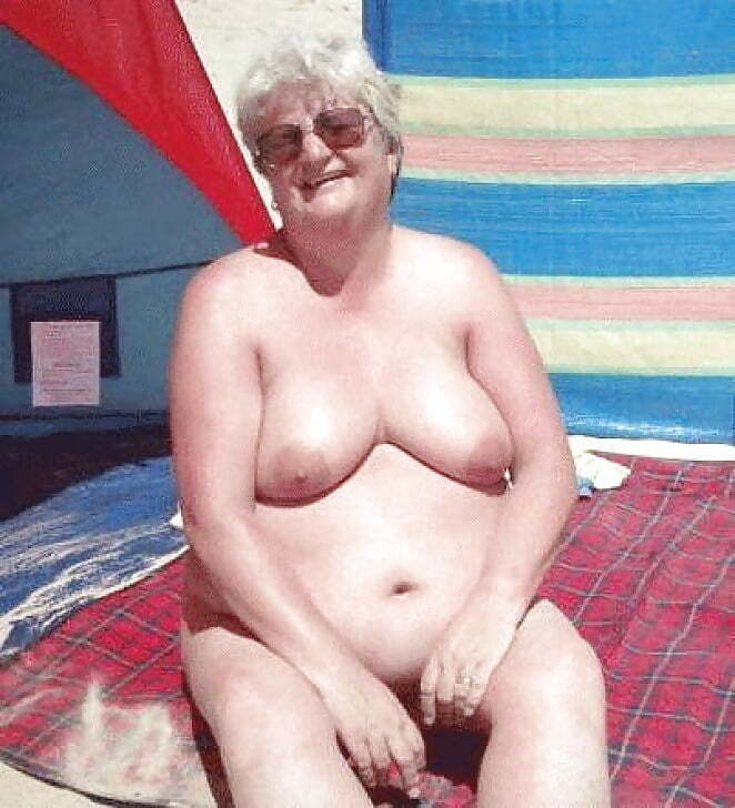 Mature & Granny on the beach oh yeahhh!!!