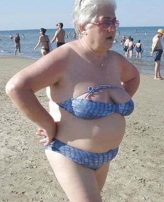 Mature & Granny on the beach oh yeahhh!!!